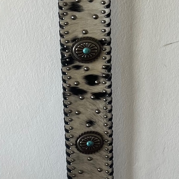 Cowhide Turquoise Western Belt - Picture 1 of 3
